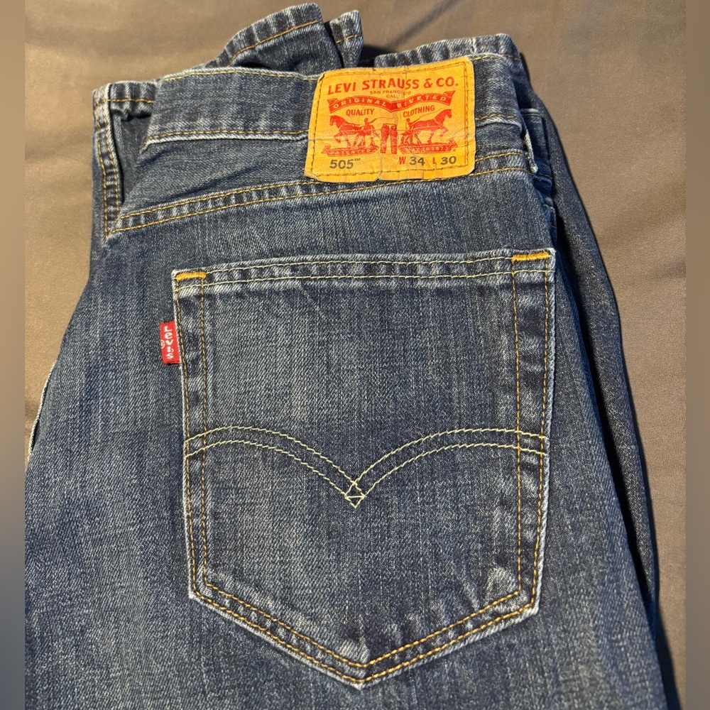 Levi 505 34x30 Denim Jeans